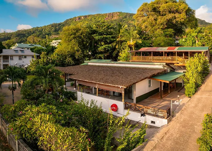 House 4* Beau Vallon (Mahe)