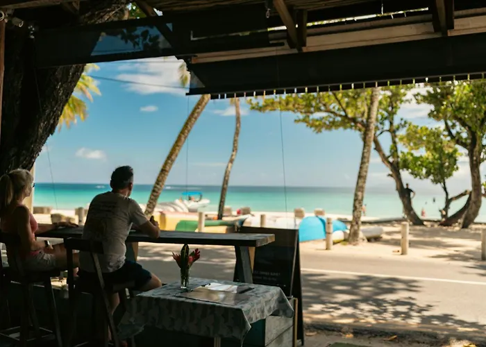 House 4* Beau Vallon (Mahe)