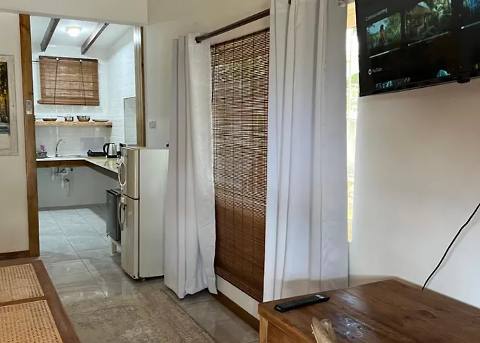 Bed & Breakfast House